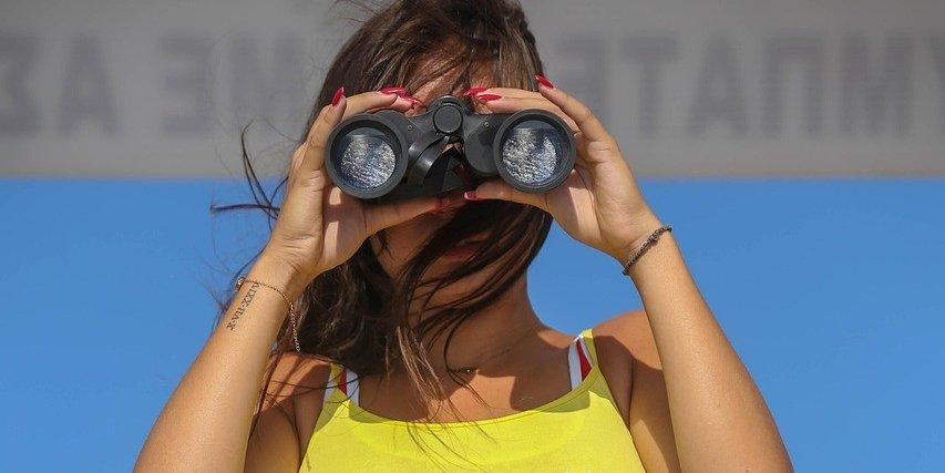 lifeguard-6849599_1280